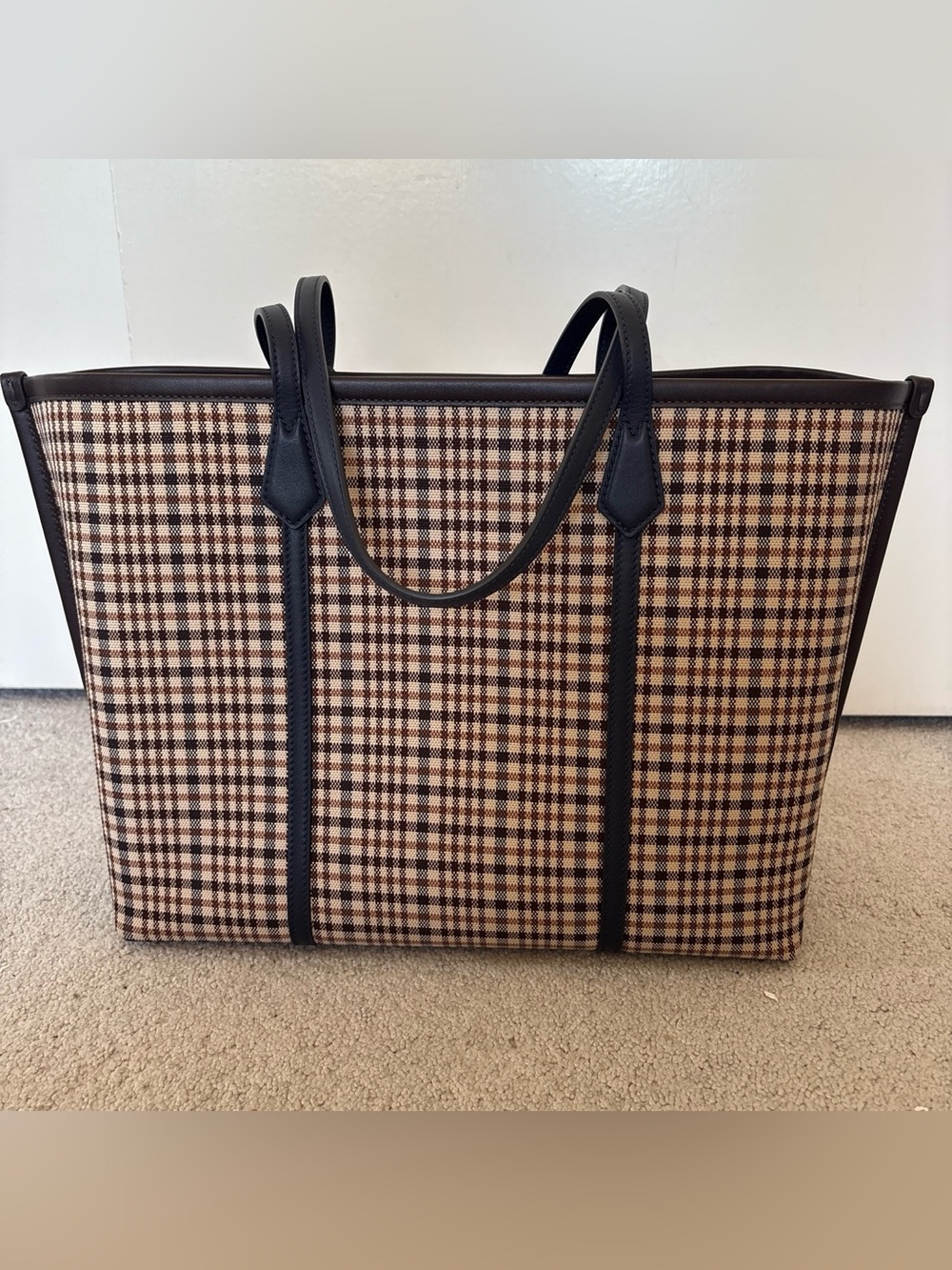 Tory Burch Perry plaid tote - Picture 2 of 5